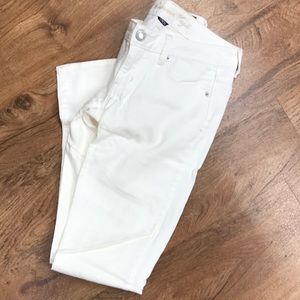 American Eagle white jeans